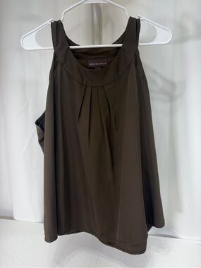 Dana Buchman Brown Sleeveless Pleated Blouse 3531
